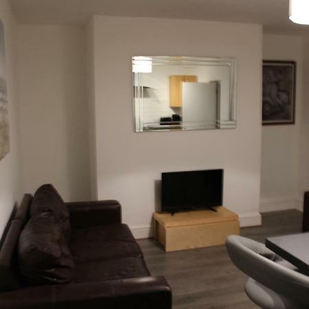 The Brighton Apartment Close To Beach Exterior photo